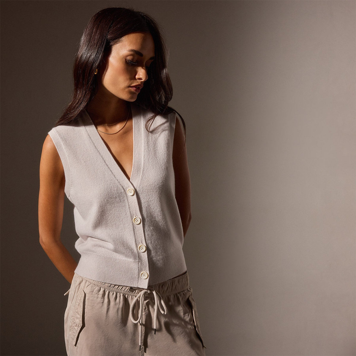 Recycled Cashmere Vest in Pearl | James Perse Los Angeles