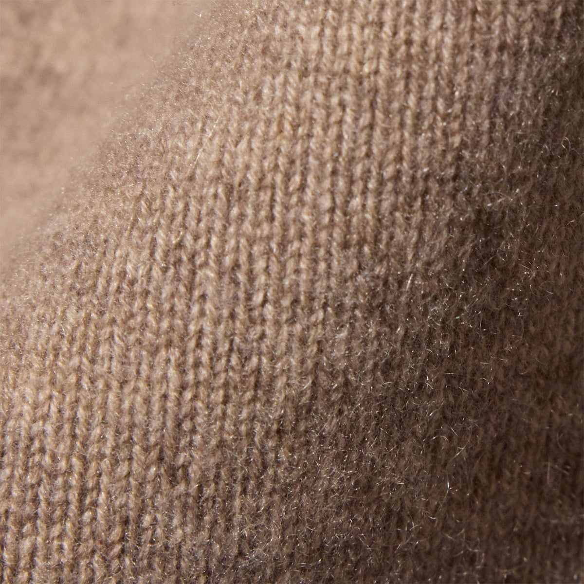 Recycled Cashmere Funnel Neck in Coyote | James Perse Los Angeles