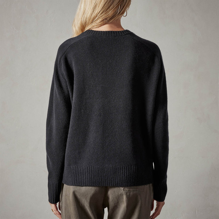Recycled Cashmere Crew Neck Sweater in Black | James Perse Los Angeles 
