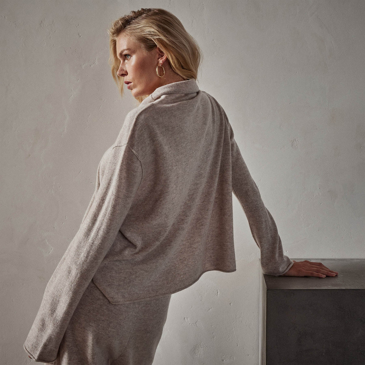 Recycled Cashmere Crop Funnel in Stone | James Perse Los Angeles