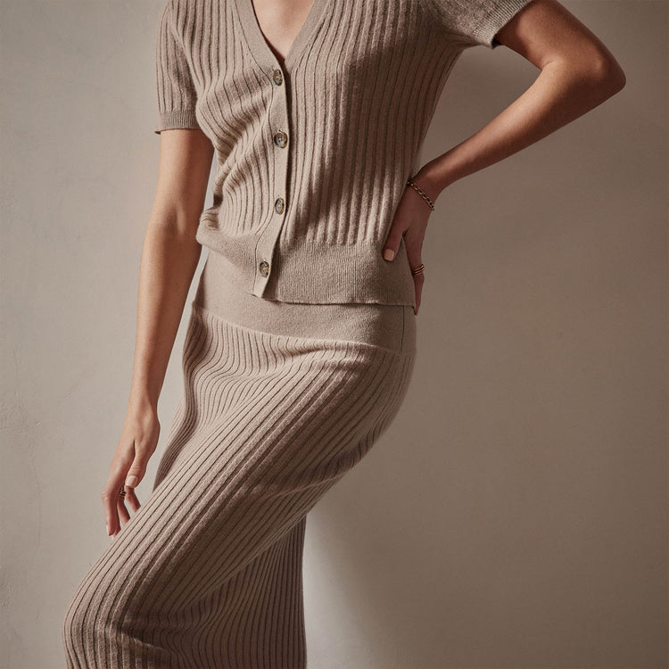 Ribbed Cashmere Pencil Skirt in Mocha | James Perse Los Angeles