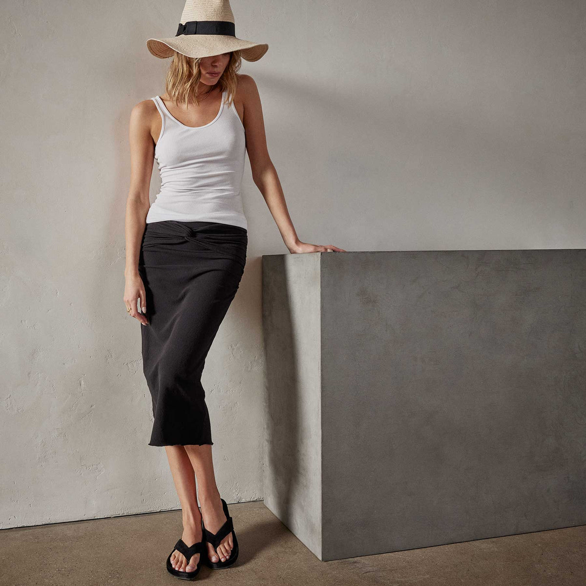 Jersey Tube Skirt in Black | James Perse Los Angeles 