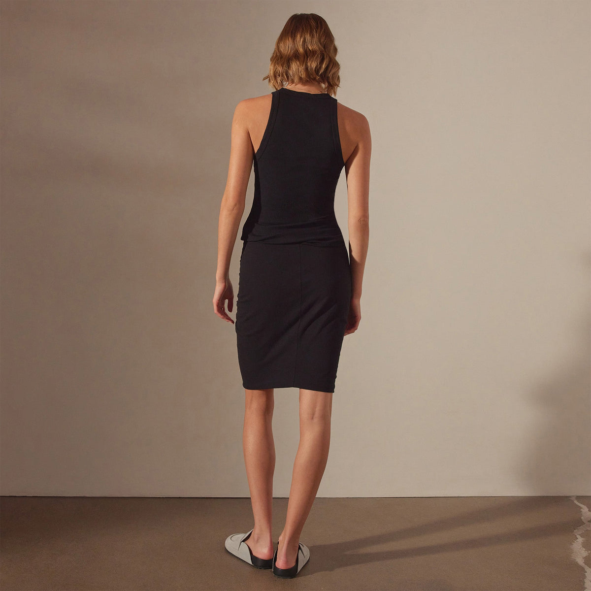 Recycled Brushed Jersey Ruched Skirt in Black | James Perse Los Angeles