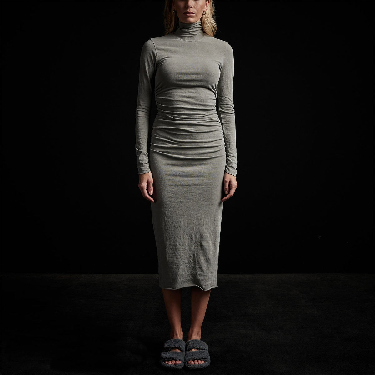 Jersey Ruched Turtle Nk Dress in Concrete Pigment | James Perse Los Angeles