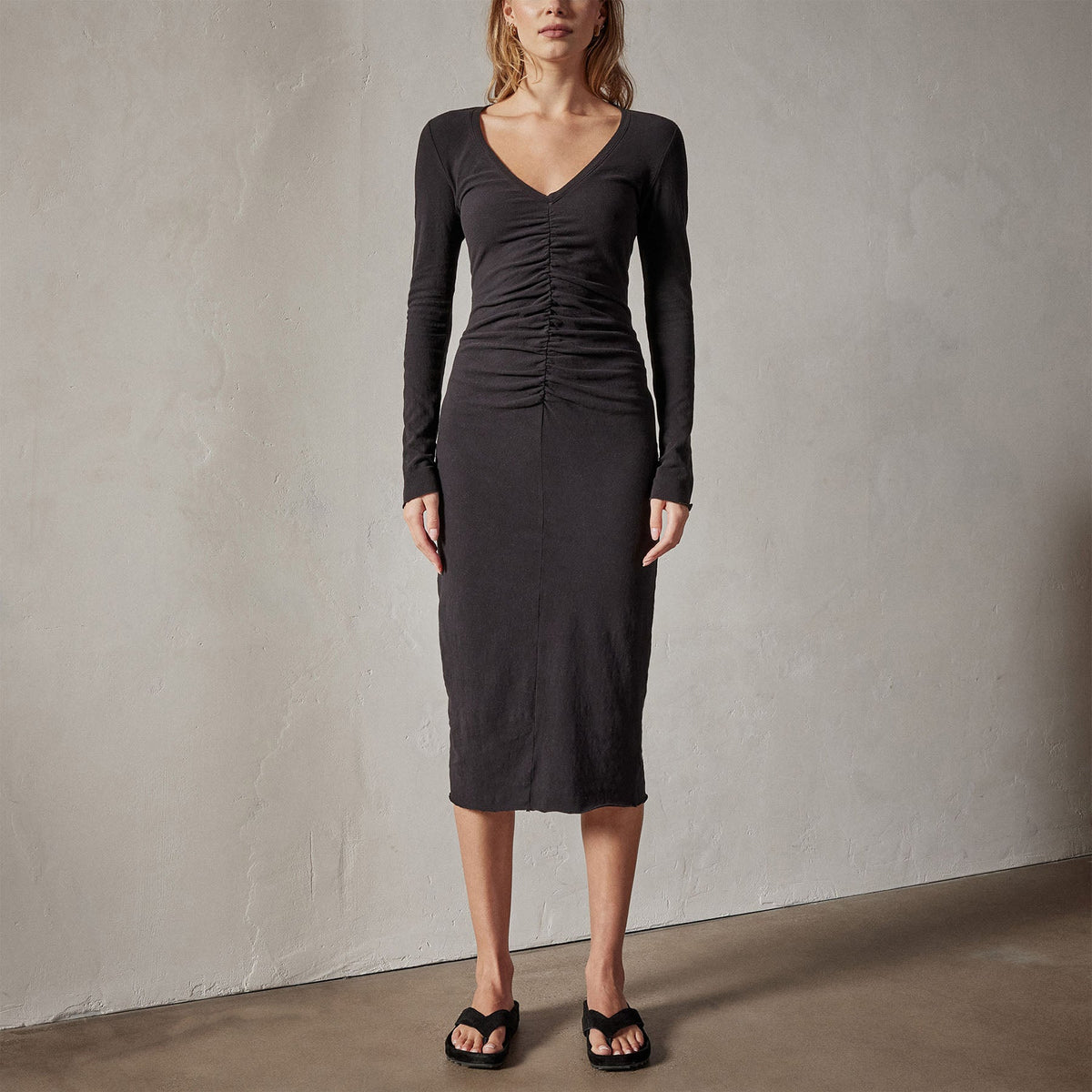 deep v front ruched dress black wrbj6724 | James Perse Los Angeles 