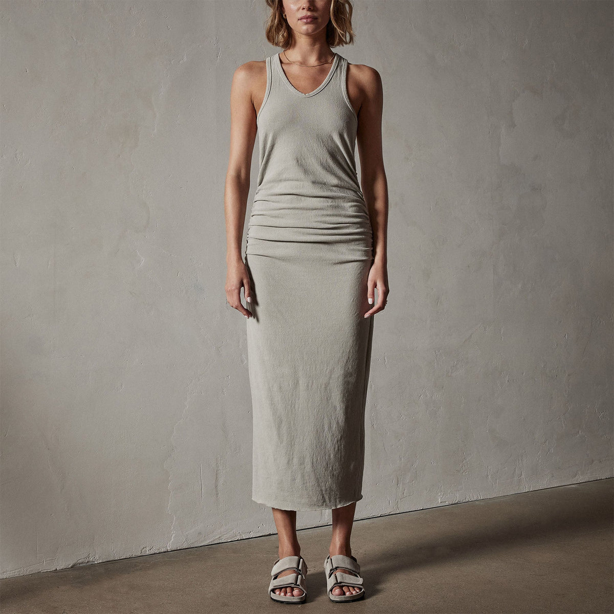 Horizon Dress in Silt Pigment | James Perse Los Angeles