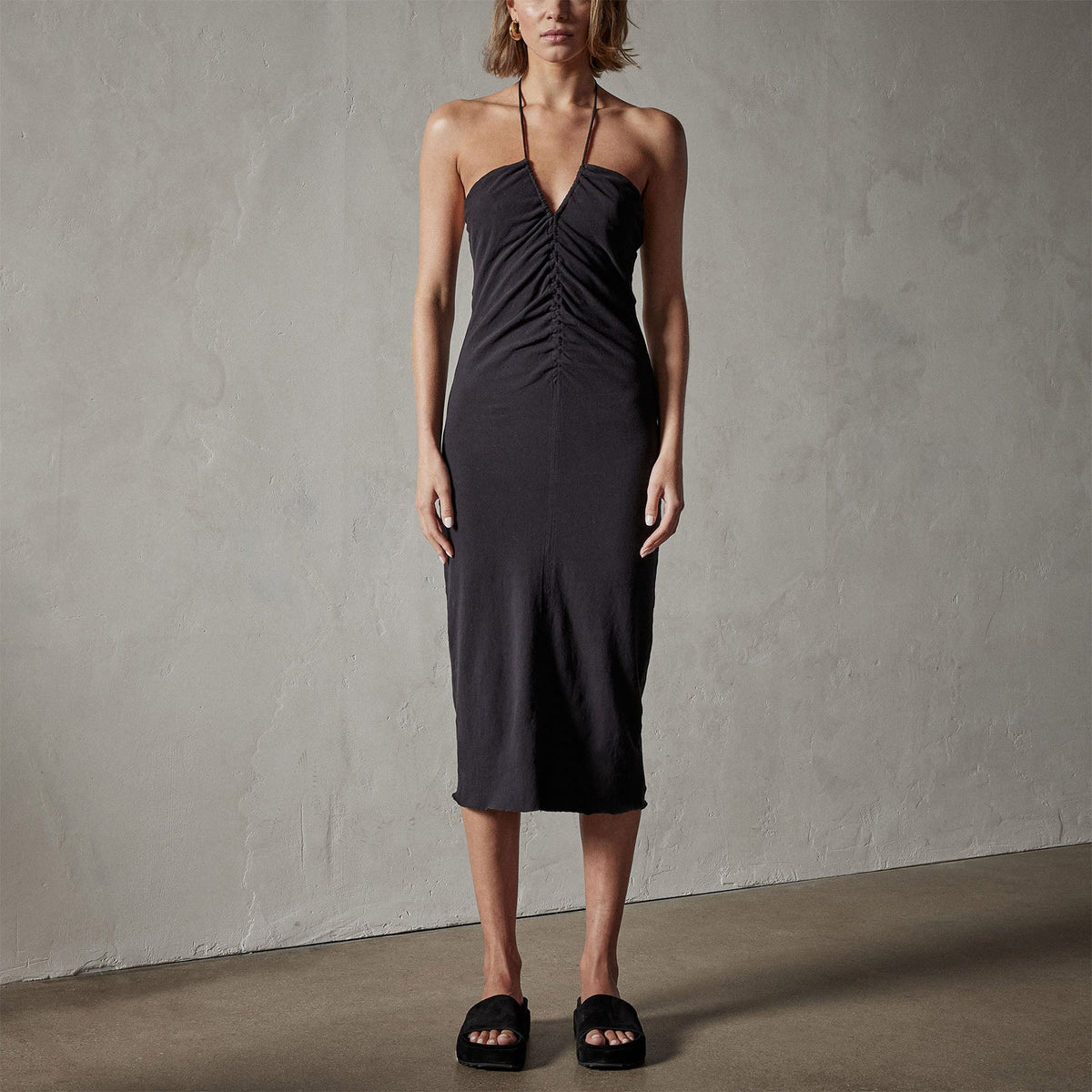 Coastal Dress in Black | James Perse Los Angeles