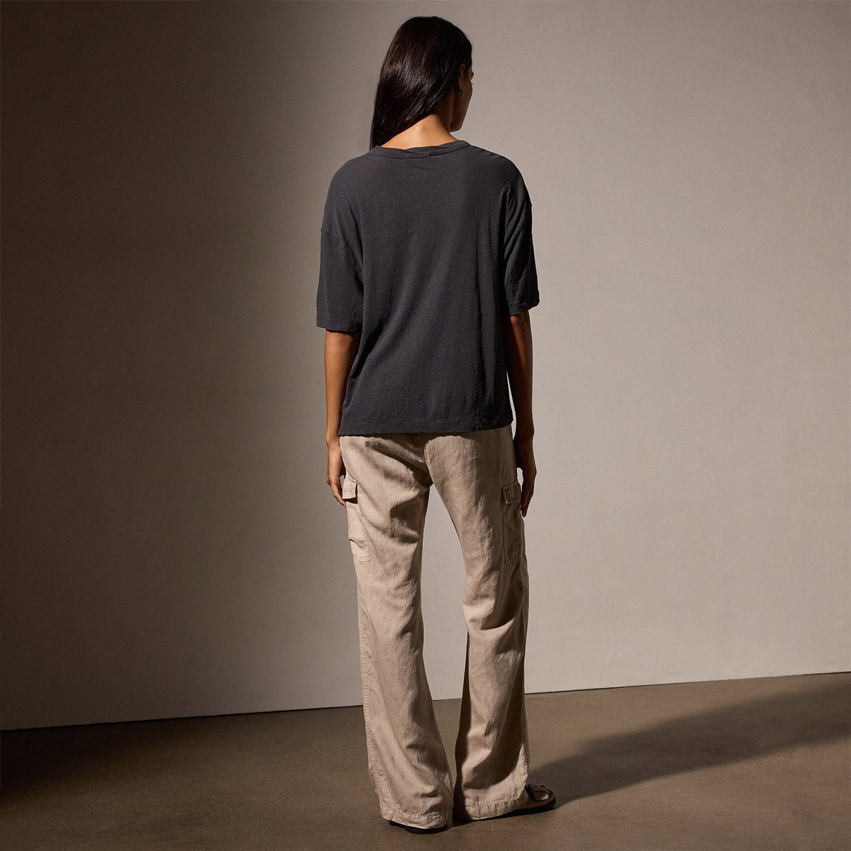 Recycled Cotton Jersey Crew in Magma | James Perse Los Angeles