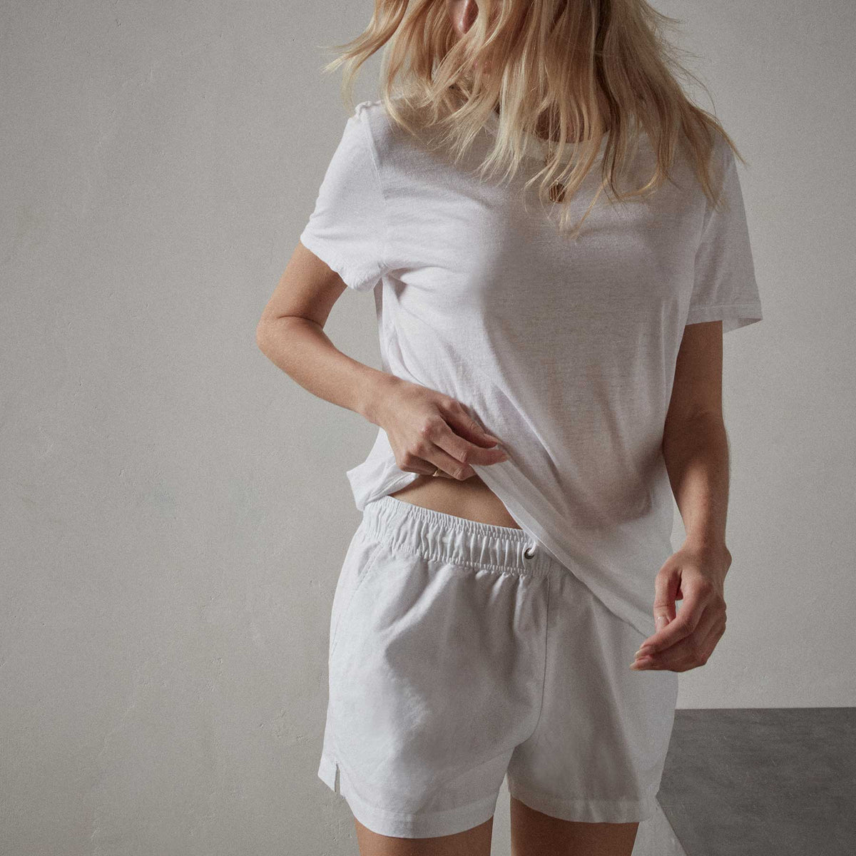 Recycled Lotus Jersey Knit Tee - White | James Perse Los Angeles