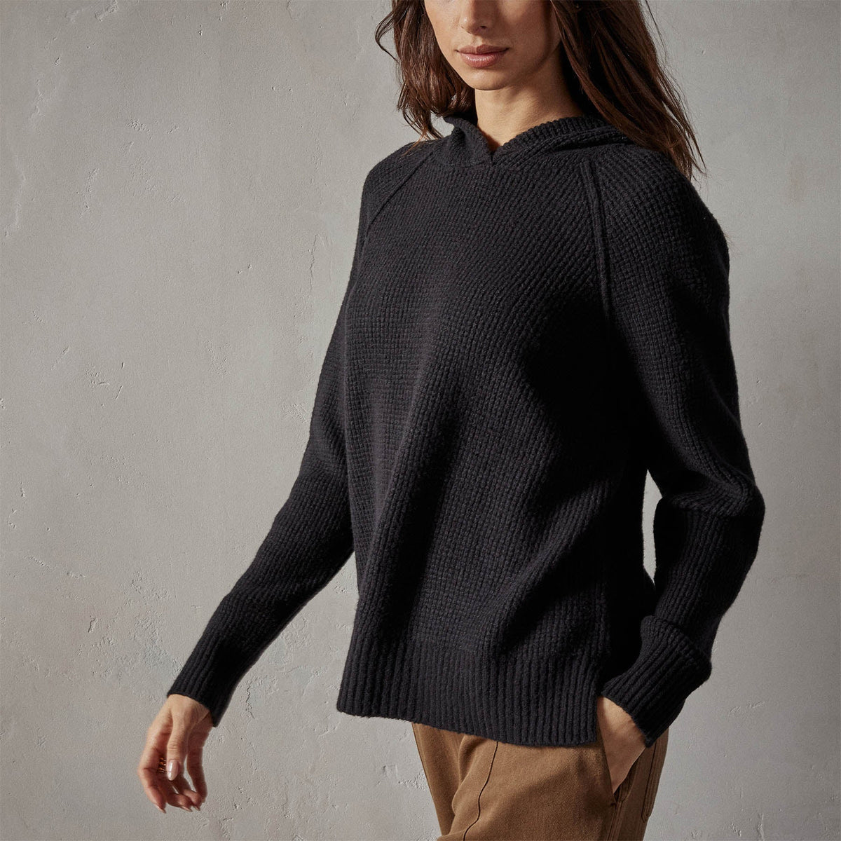 Thermal Knit Hooded Sweater in Black | James Perse Los Angeles