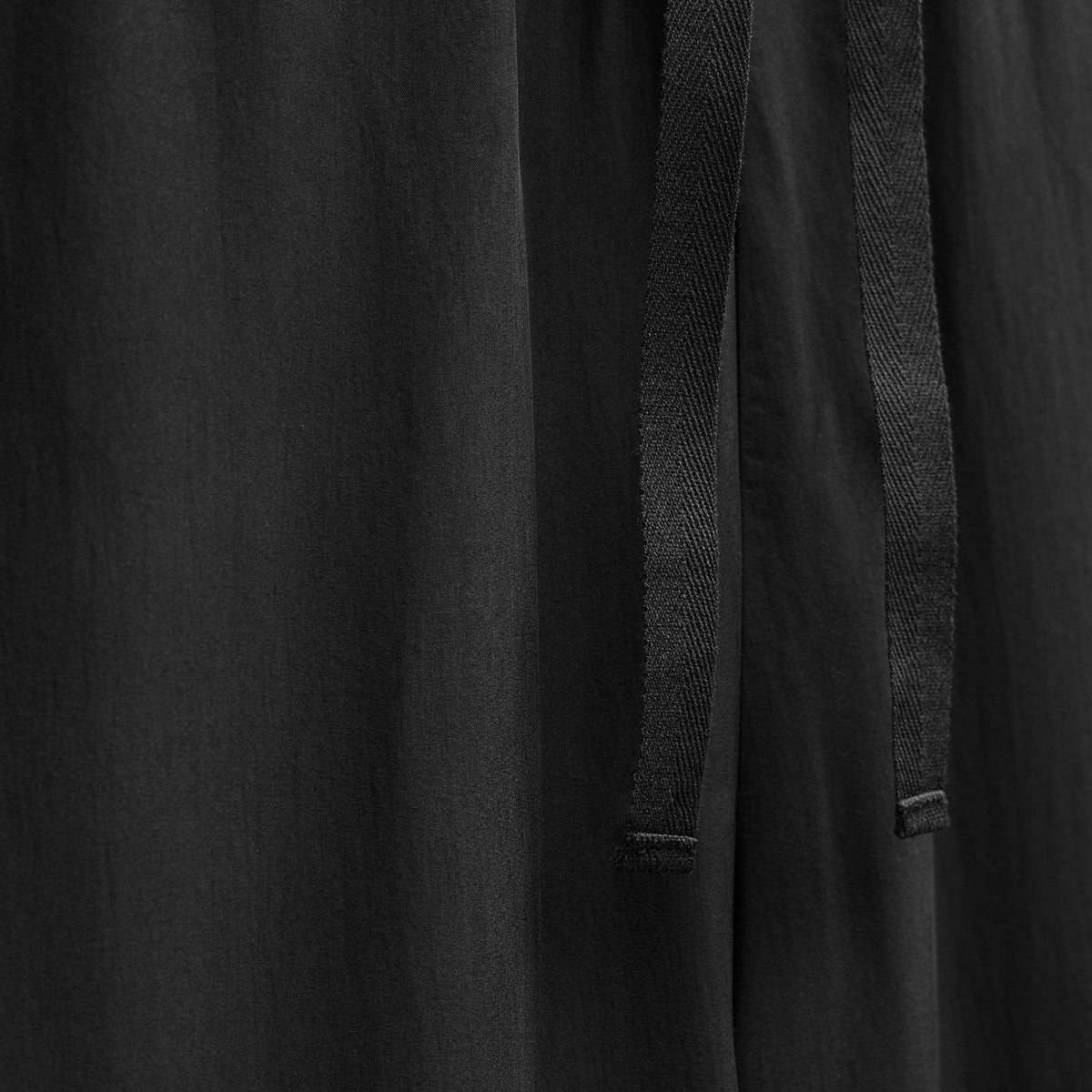Washed Silk Wide Cuff Pant in Washed Black | James Perse Los Angeles