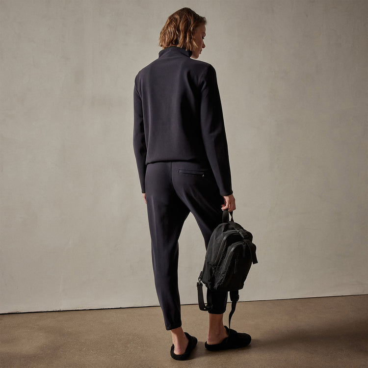 Polar Fleece Pull On Sweat Pant in Black | James Perse Los Angeles