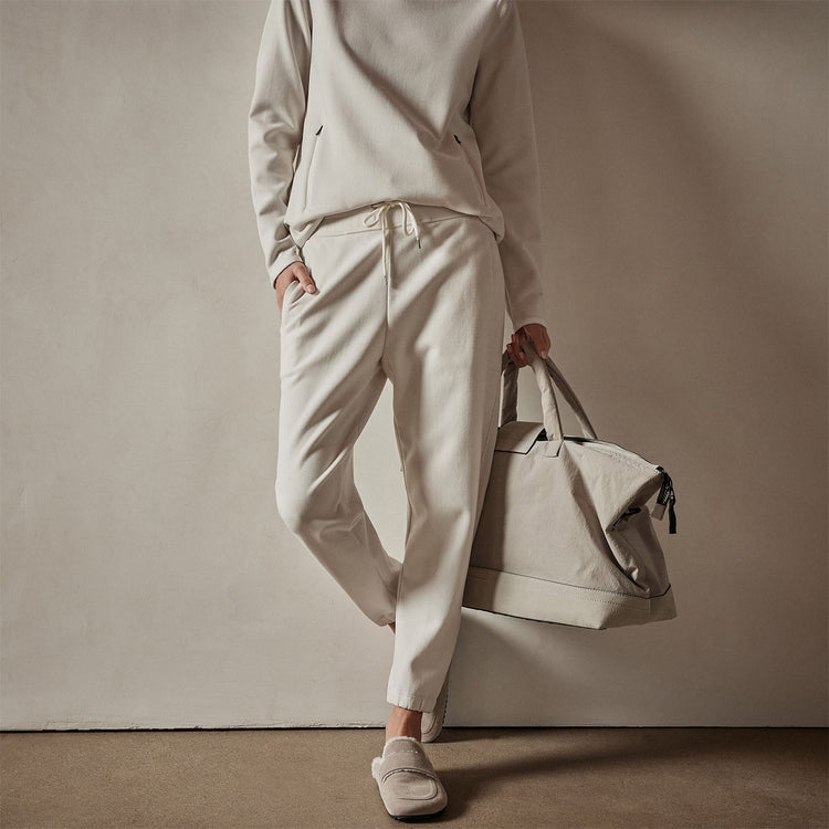 Polar Fleece Pull On Sweat Pant in Talc | James Perse Los Angeles