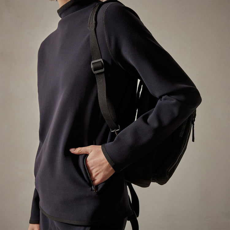 Long Sleeve Polar Fleece Turtleneck in Black | James Perse Los Angeles