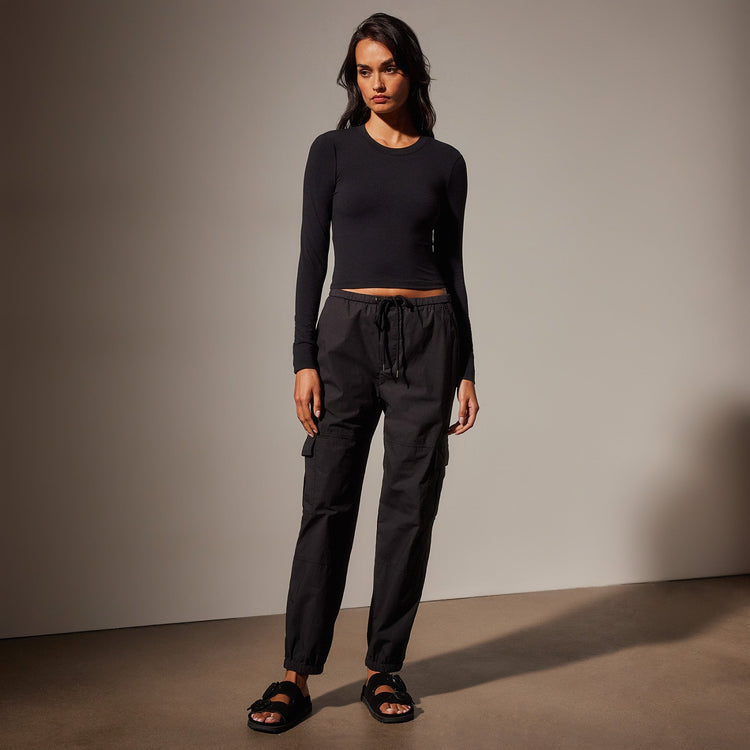 Stretch Poplin Cargo Pant in Black | James Perse in Los Angeles