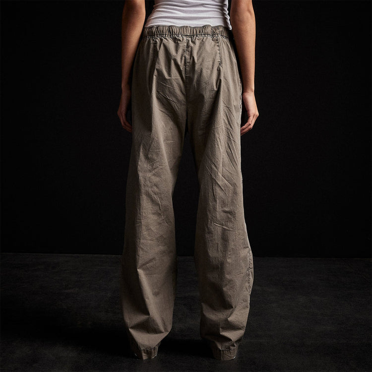 Wide Leg Flight Pant in Ammo Pigment | James Perse Los Angeles 