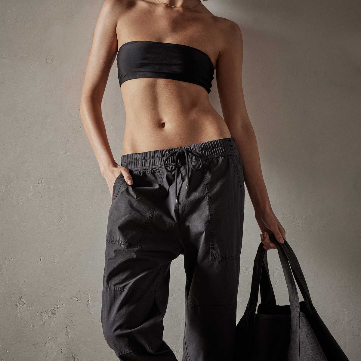 Utility Pant in Magma Pigment | James Perse Los Angeles