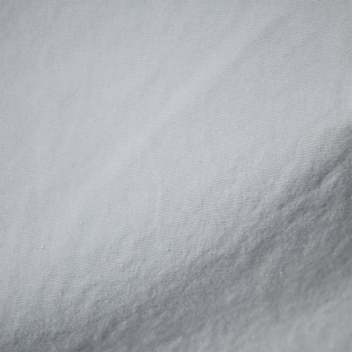 Clean Stretch Poplin Short in Memory Pigment | James Perse Los Angeles