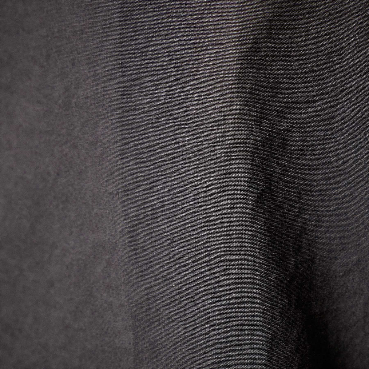 Clean Stretch Poplin Short in Magma Pigment | James Perse Los Angeles