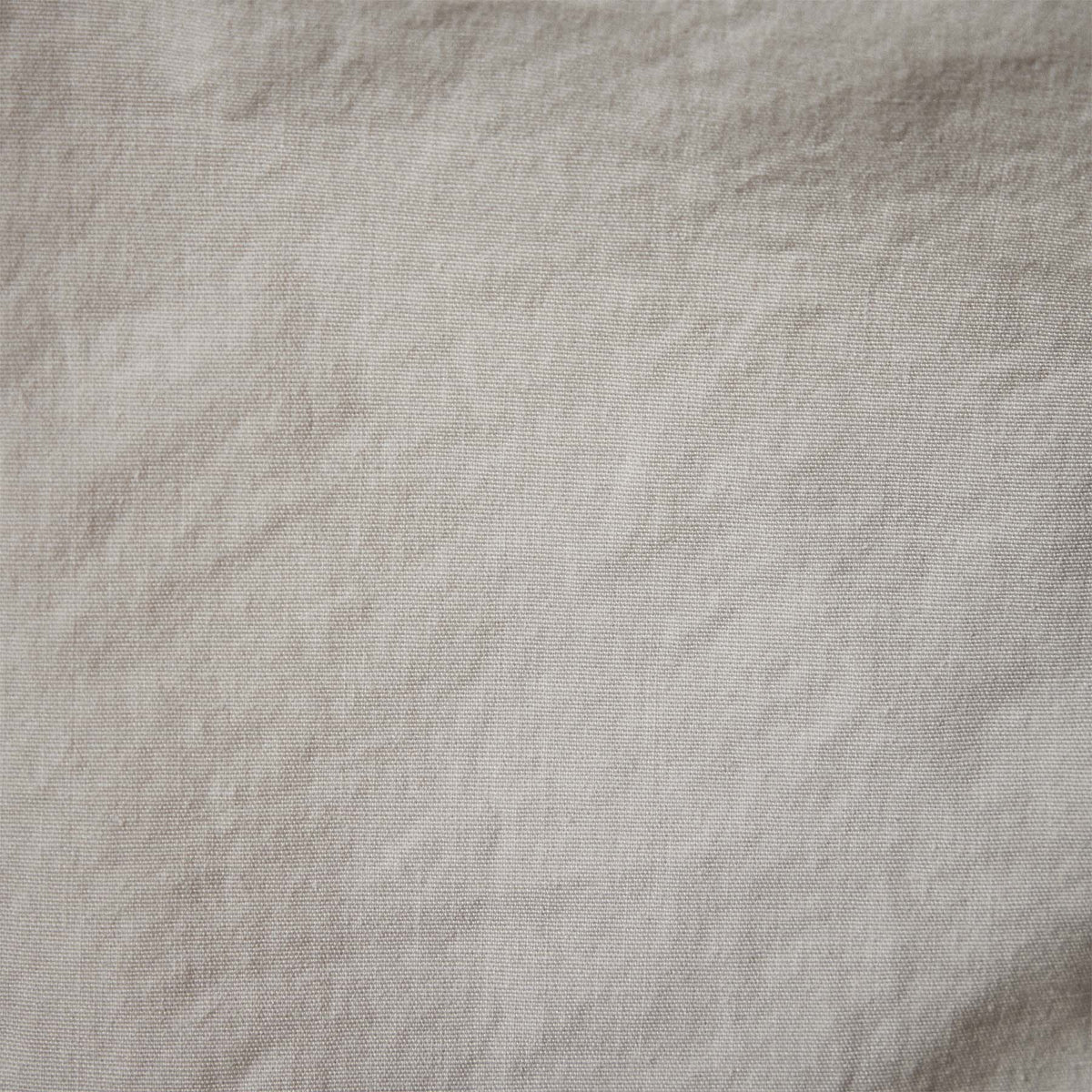 Clean Stretch Poplin Short in White Smoke Pigment | James Perse Los Angeles