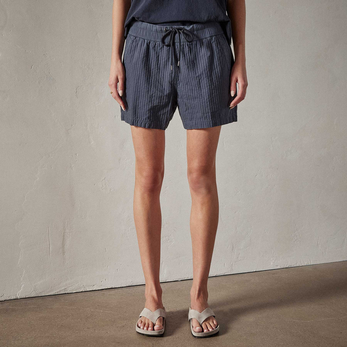 Seersucker Short in Blue Oil | James Perse Los Angeles 