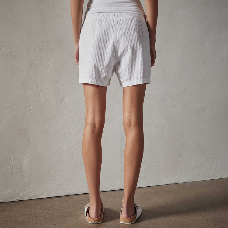 Seersucker Short in White | James Perse Los Angeles 