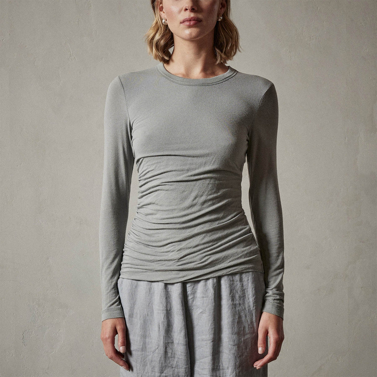 Shoreline Ruched Top in Silver Grey | James Perse Los Angeles
