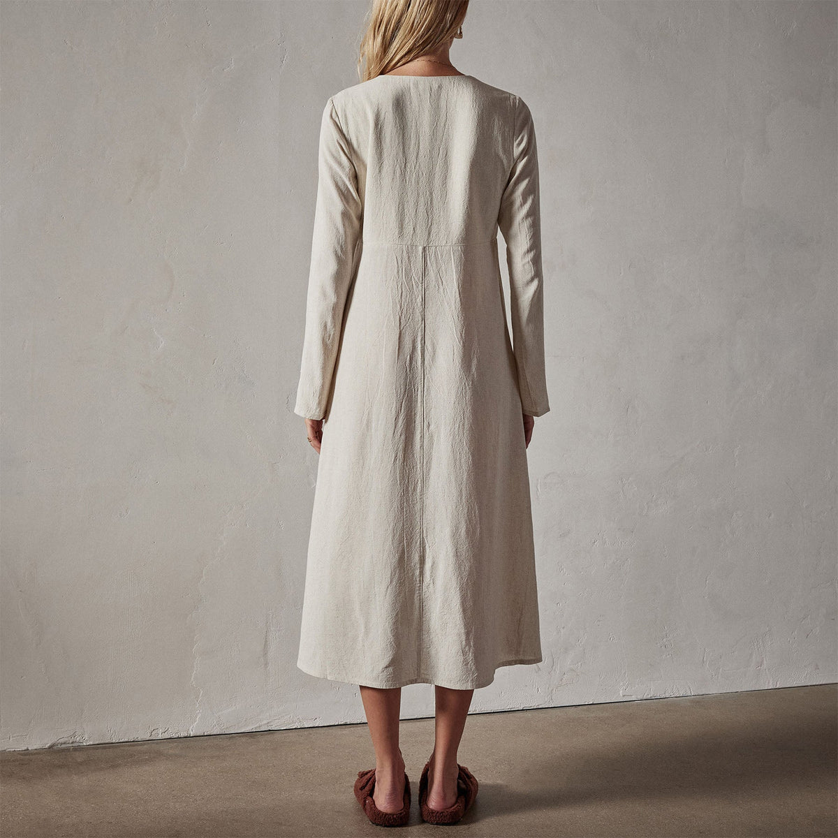 Viscose Seamed Contour Dress in Natural | James Perse Los Angeles