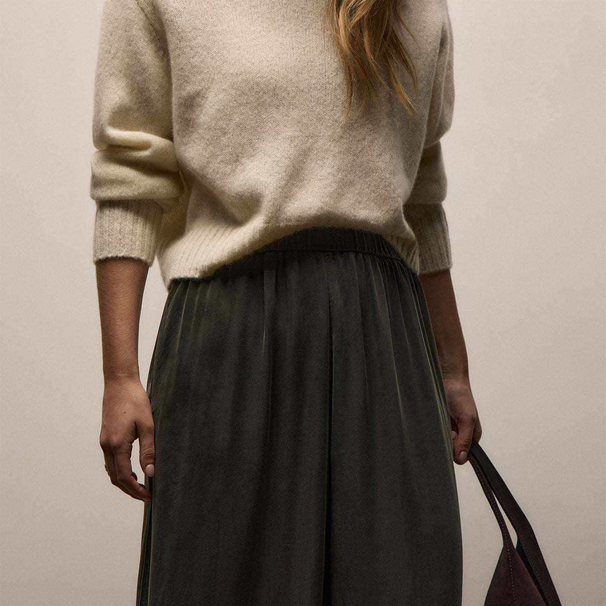 Satin Drawstring Wide Leg Pant in Hemlock Pigment | James Perse Los Angeles