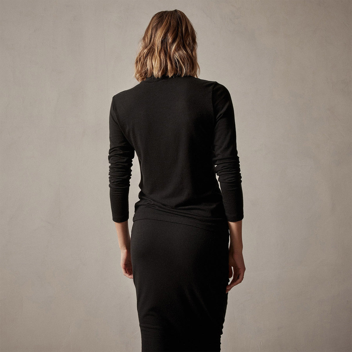 Tencel Cashmere Turtleneck in Black | James Perse Los Angeles
