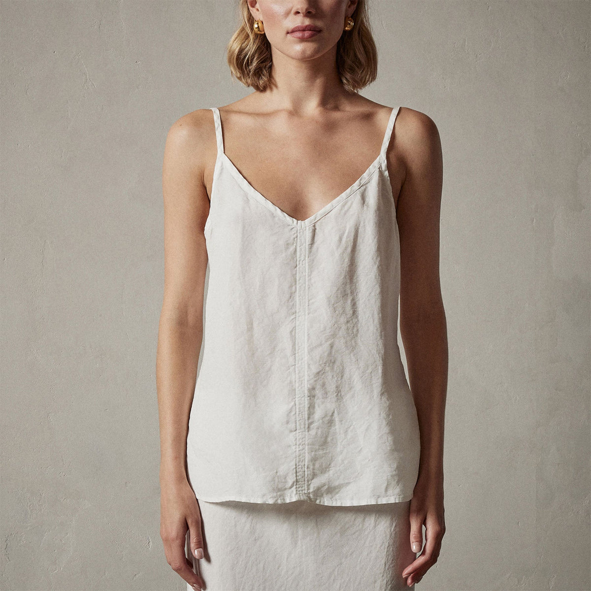 Surfside Linen Cami in Everest White Pigment | James Perse Los Angeles