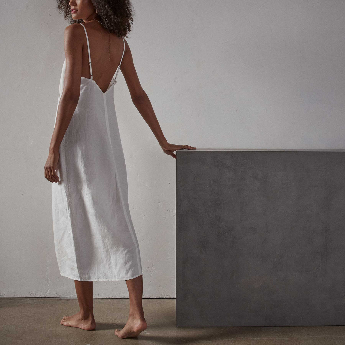 V Neck Slip Dress - Everest White Pigment | James Perse Los Angeles