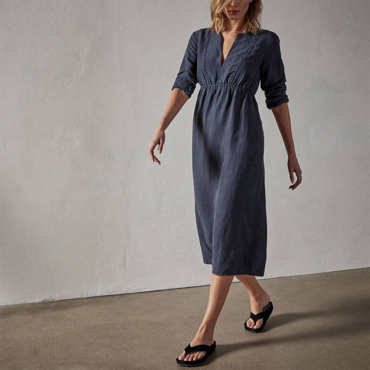 Empire Seam Open Front Dress in Blue Oil | James Perse Los Angeles 