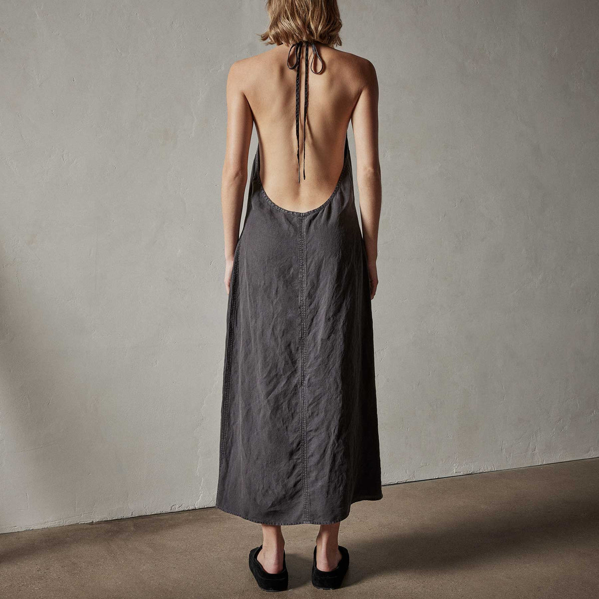 Zuma Linen Halter Dress in Magma Pigment | James Perse Los Angeles