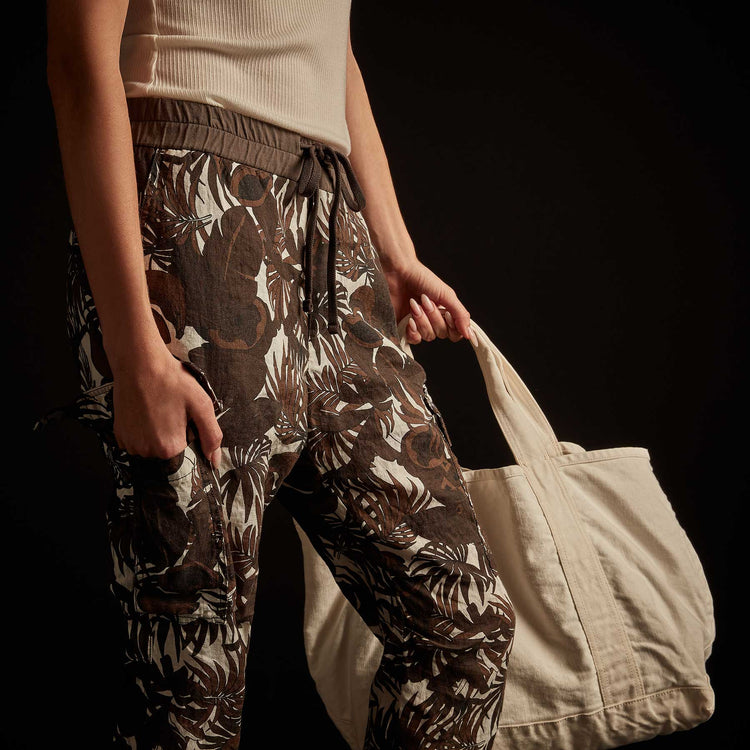 Tropical Print Linen Cargo Pant - Kona | James Perse Los Angeles