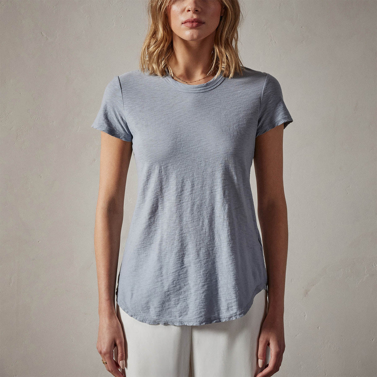 Sheer Slub Crew Neck Tee in Aura | James Perse Los Angeles 