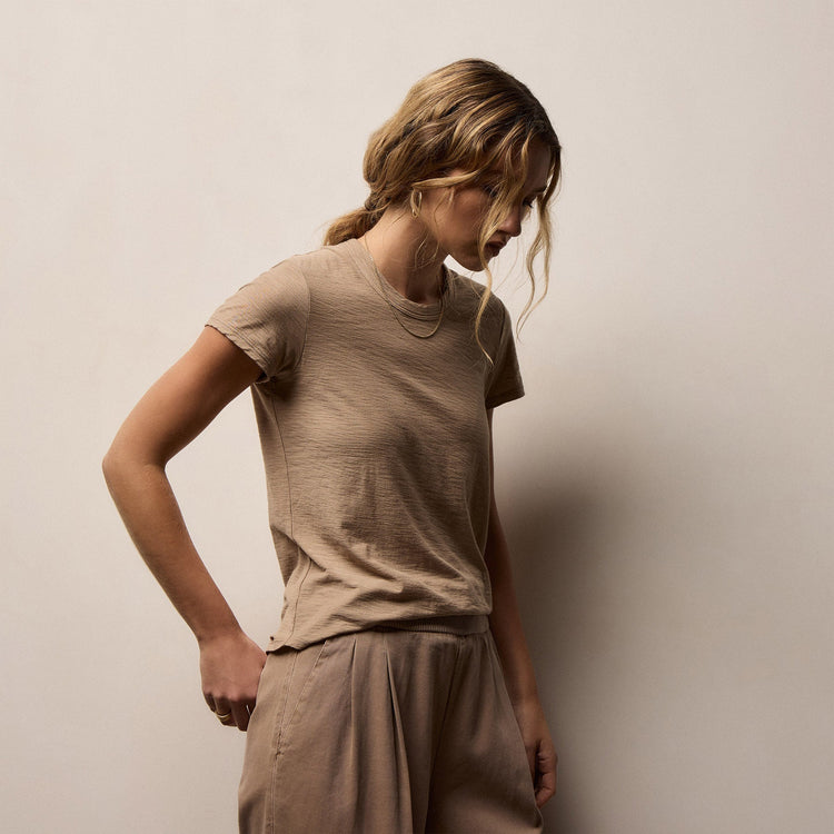 Sheer Slub Crew Neck Tee in Coffee | James Perse Los Angeles