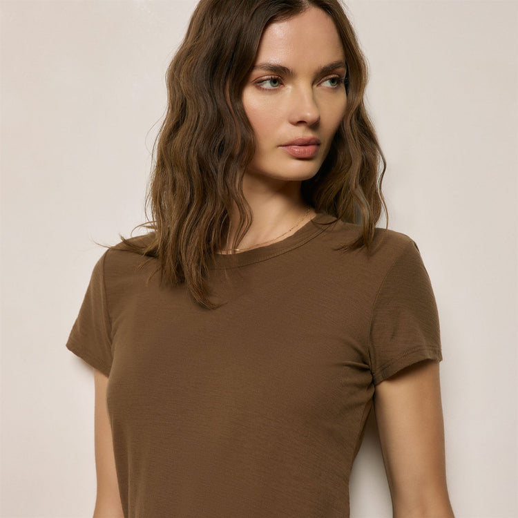 Sheer Slub Crew Neck Tee in Cocoa | James Perse Los Angeles