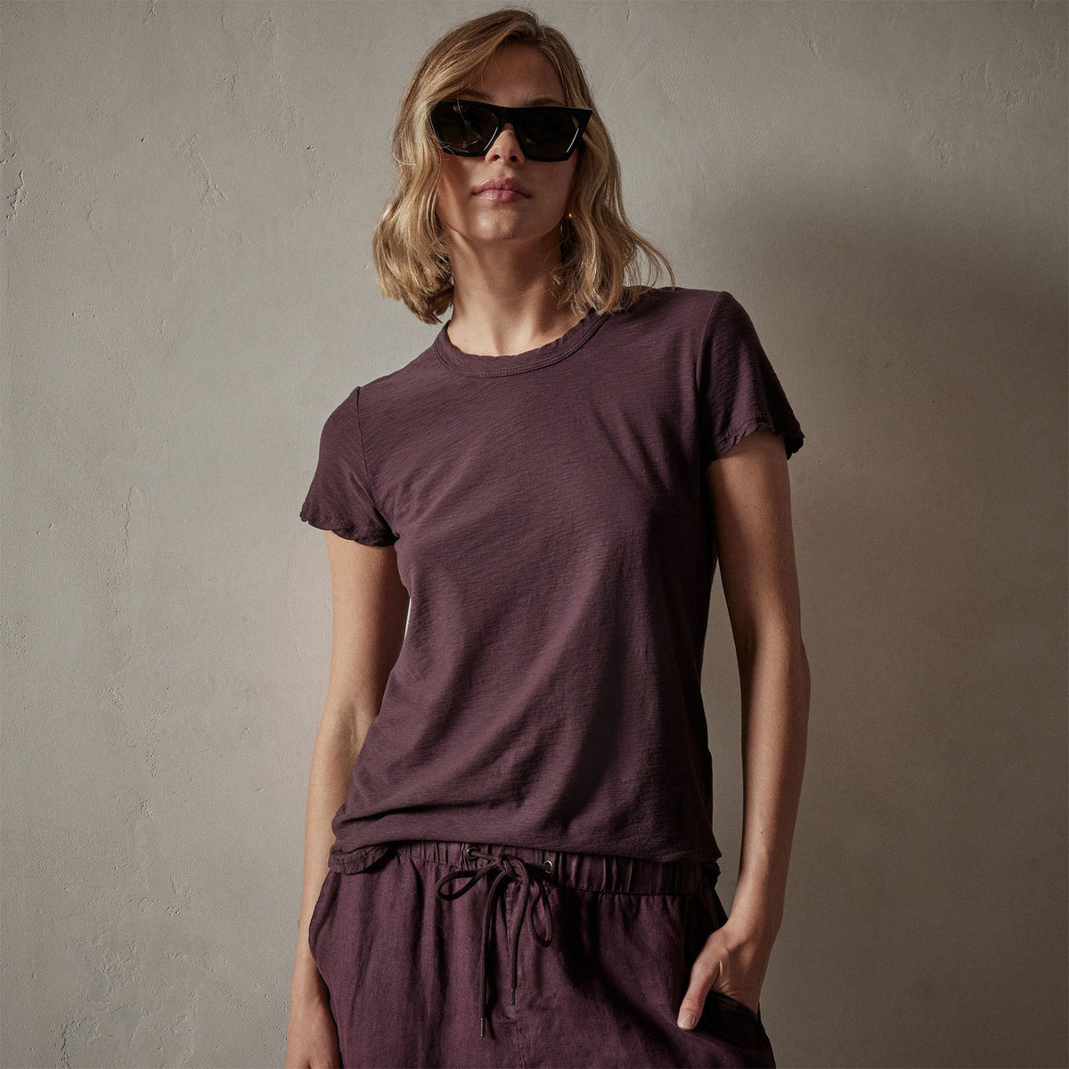 Sheer Slub Crew Neck Tee in Eggplant | James Perse Los Angeles