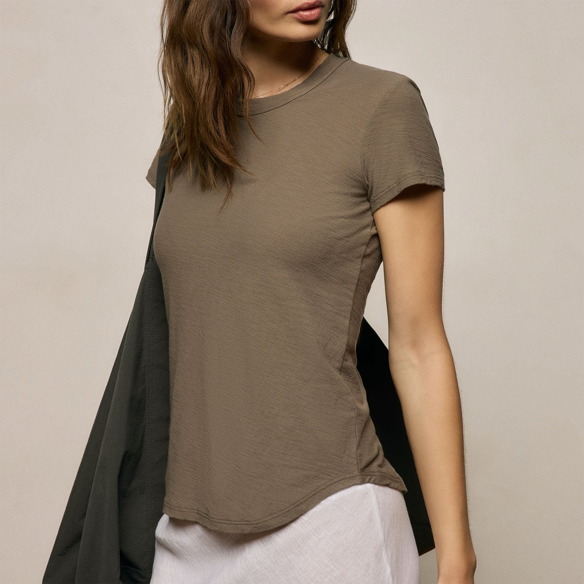 Sheer Slub Crew Neck Tee in Light Olive | James Perse Los Angeles
