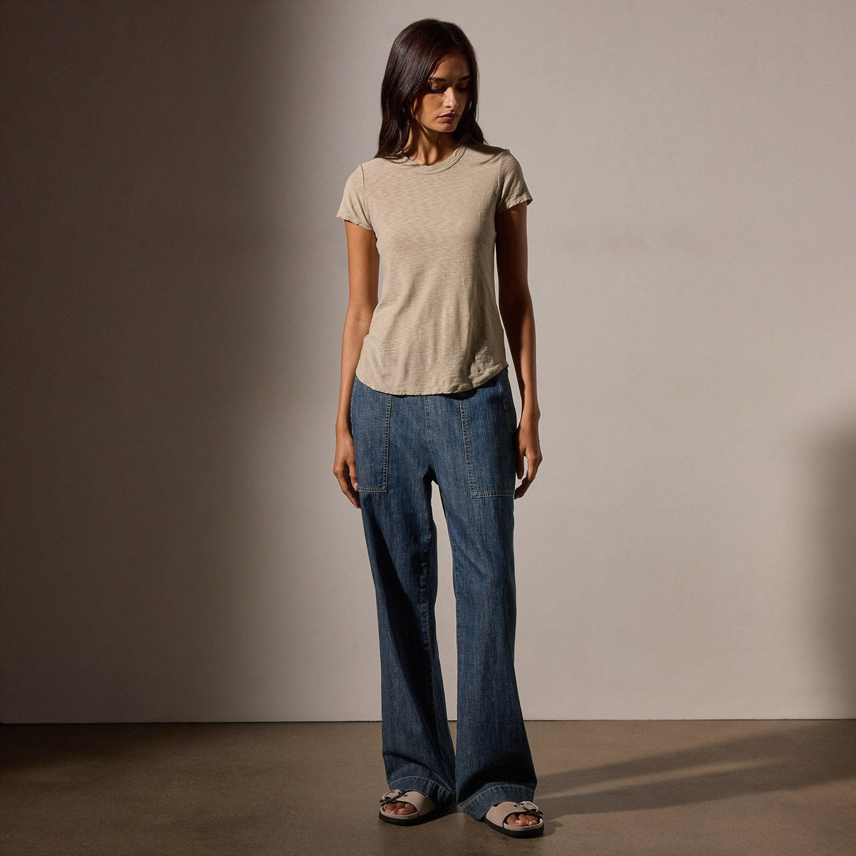 Sheer Slub Crew Neck Tee in Light Tan | James Perse Los Angeles