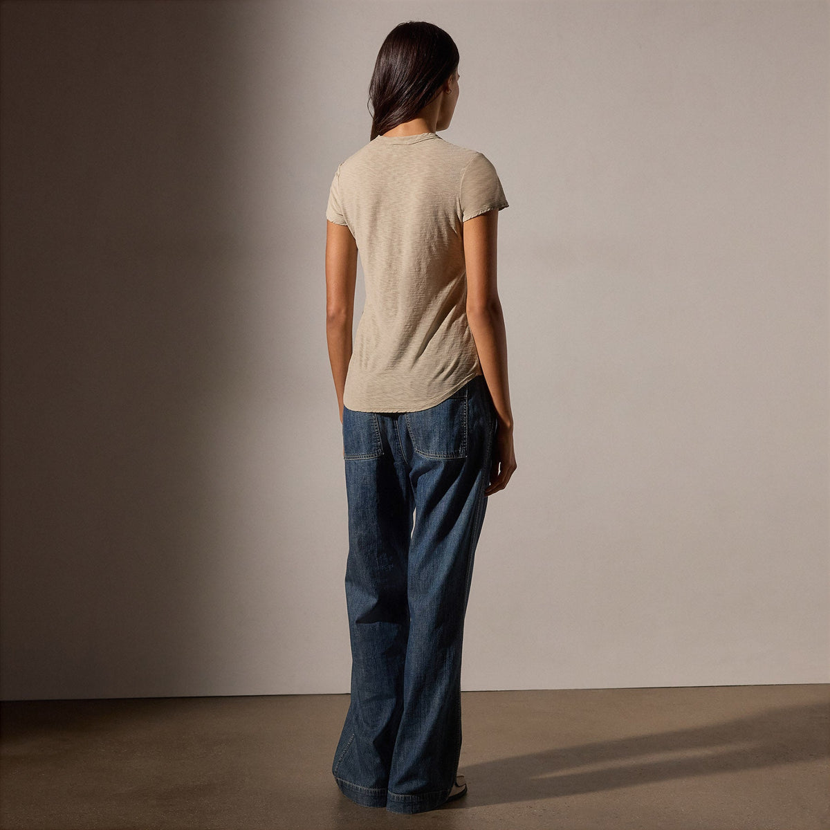 Sheer Slub Crew Neck Tee in Light Tan | James Perse Los Angeles