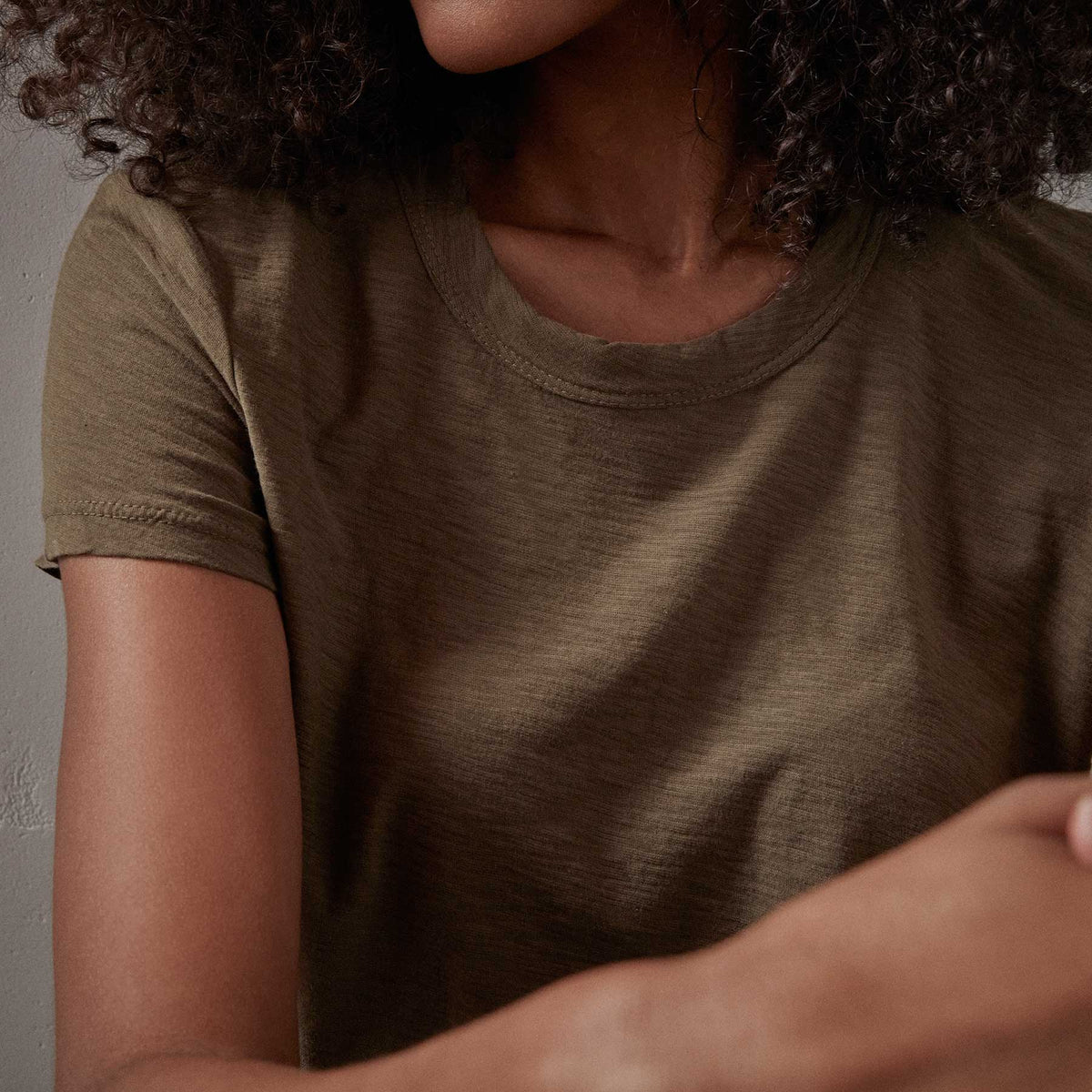 Sheer Slub Crew Neck Tee - Old Whiskey | James Perse Los Angeles
