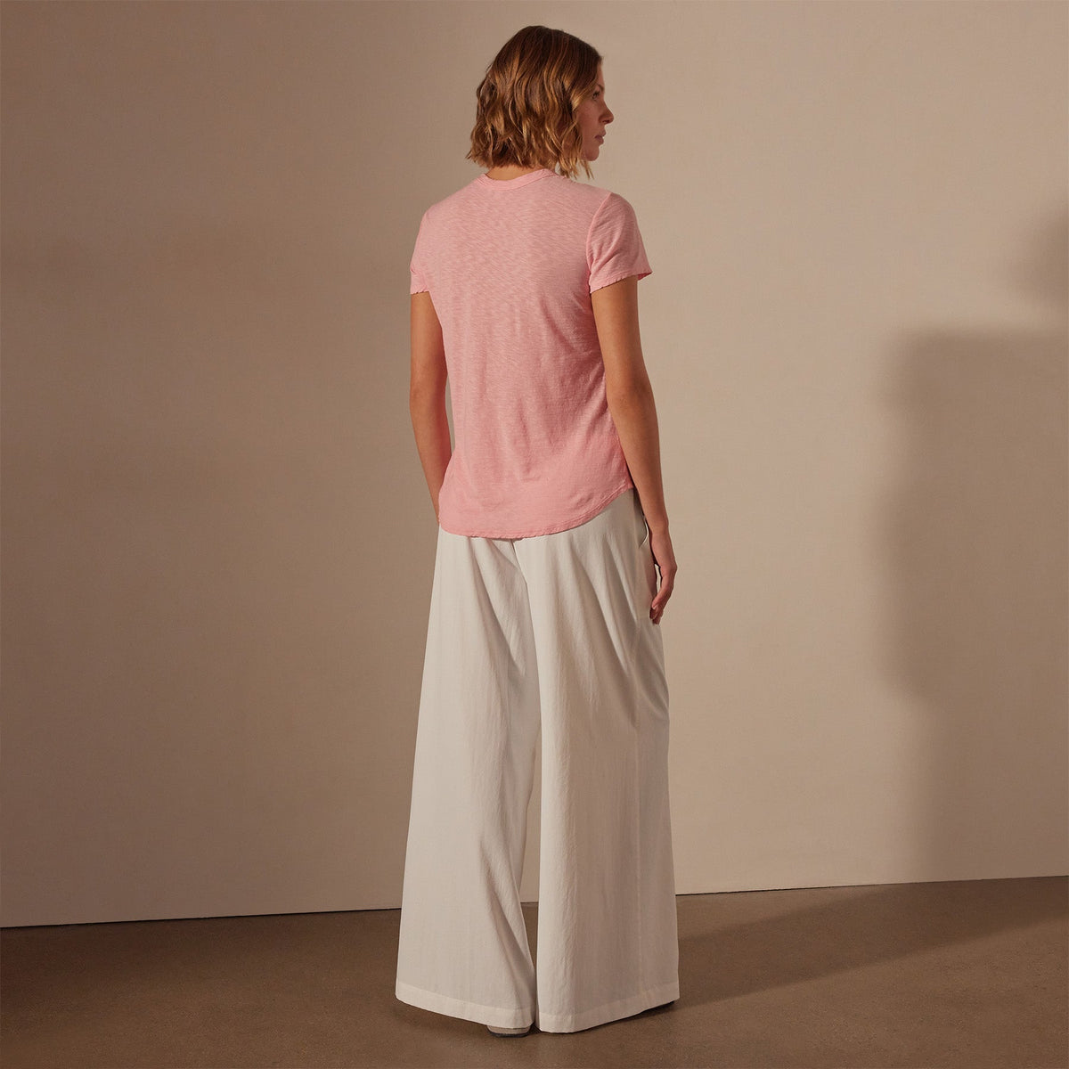 Sheer Slub Crew Neck Tee in Peony | James Perse Los Angeles