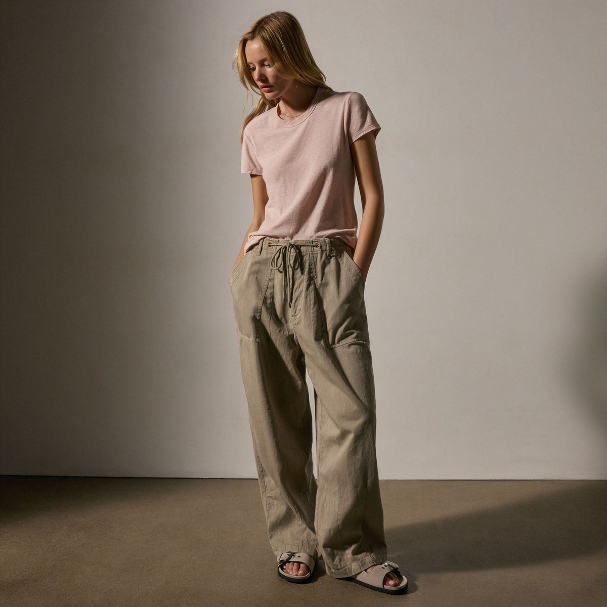 Sheer Slub Crew Neck Tee in Rosewater | James Perse Los Angeles