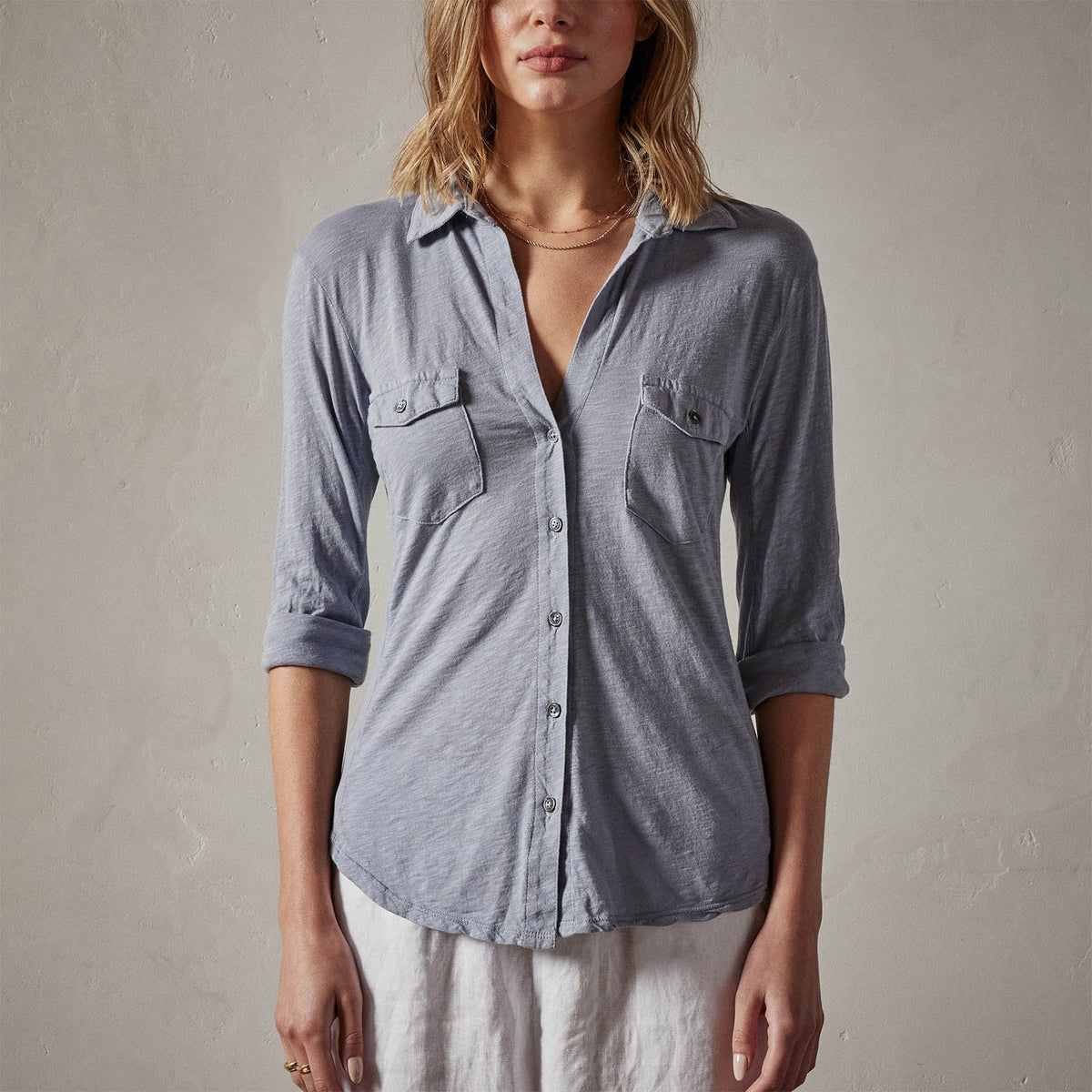 Sheer Slub Side Panel Shirt in Aura | James Perse Los Angeles 