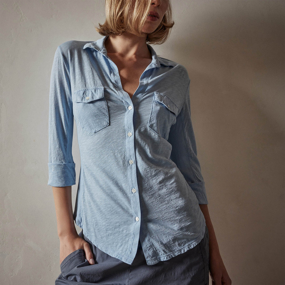 Sheer Slub Side Panel Shirt in Delta | James Perse Los Angeles