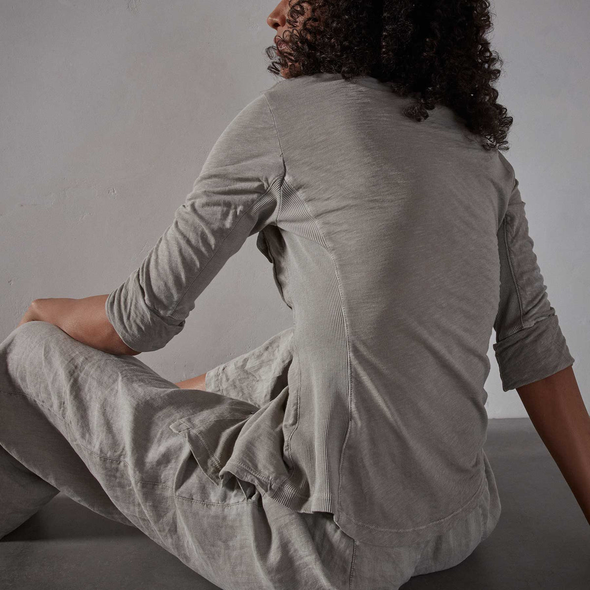 Sheer Slub Side Panel Shirt - Fume | James Perse Los Angeles