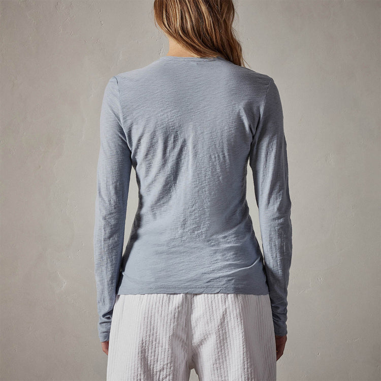 Sheer Slub Long Sleeve Crew in Aura | James Perse Los Angeles 