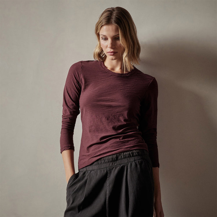 Sheer Slub Long Sleeve Crew in Cordova | James Perse Los Angeles